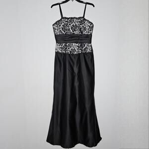 Preloved Impression Women's Black/White Dress Size 12